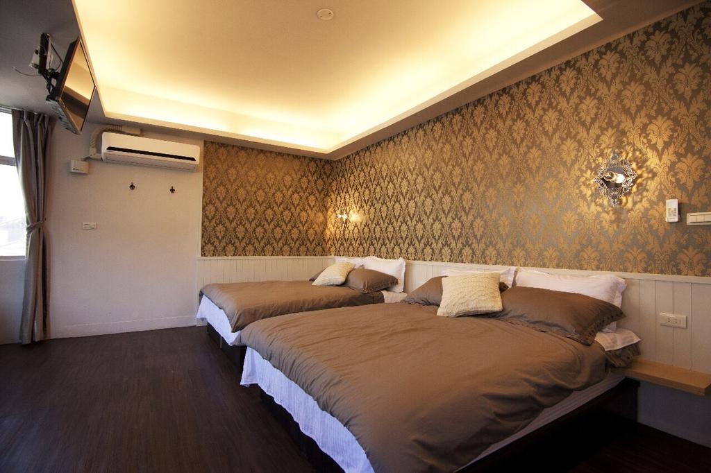 Hotel Chao Daily Rent Tainan Exterior foto
